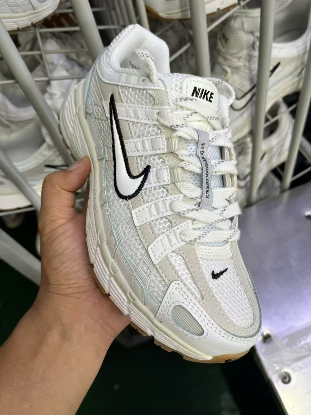 Nike P6000
