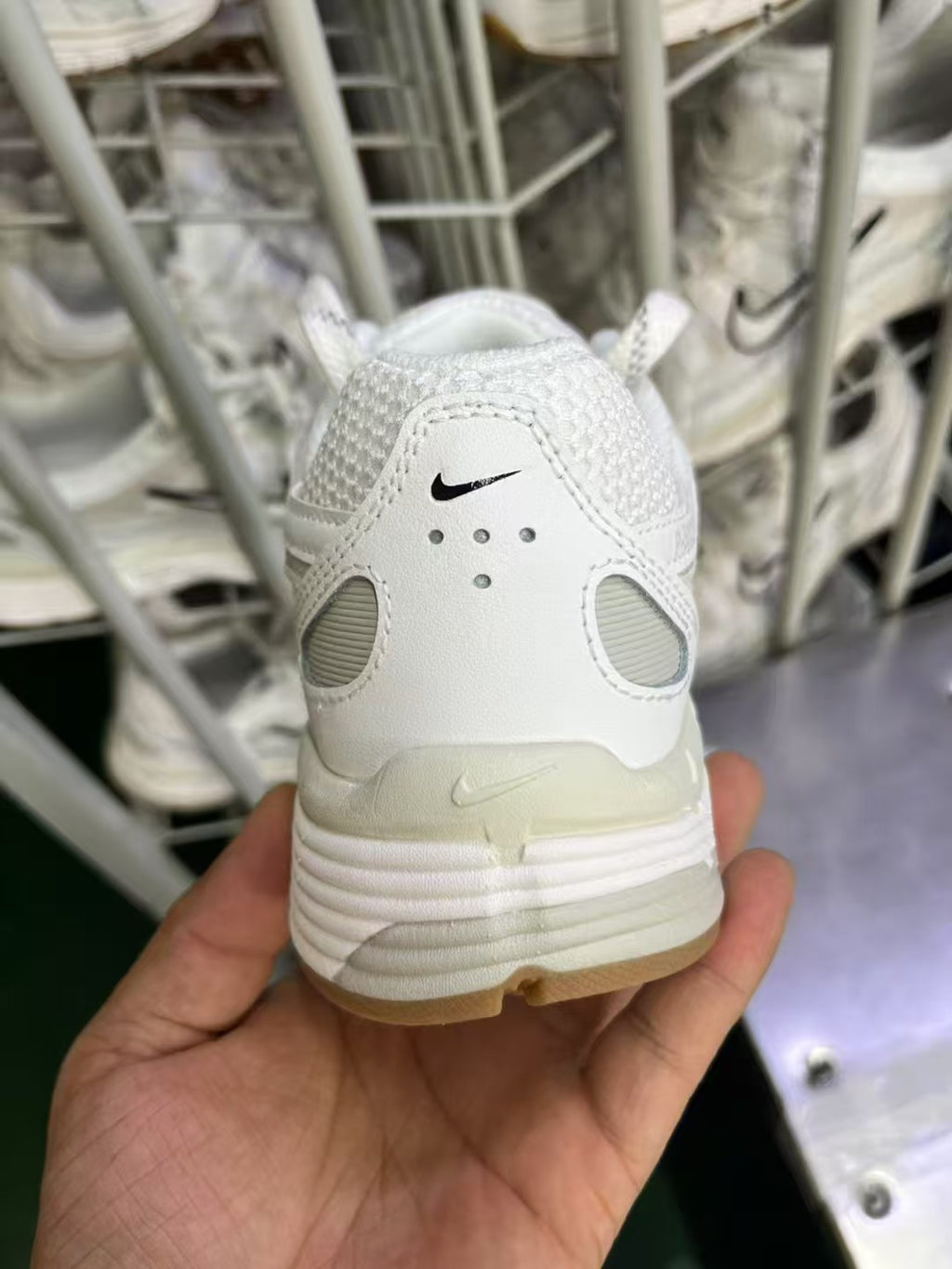 Nike P6000