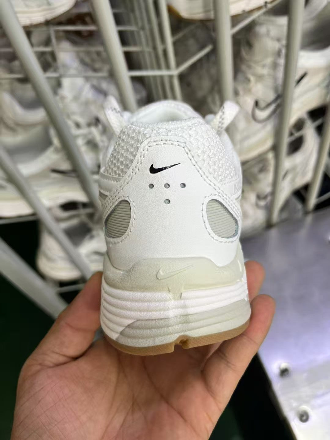 Nike P6000