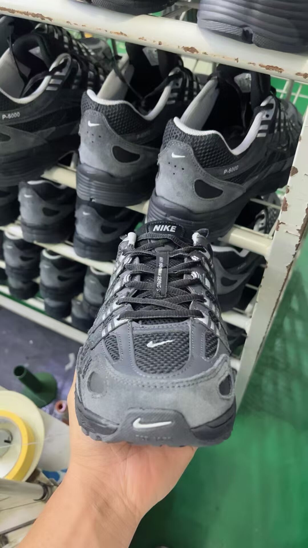 Nike P6000