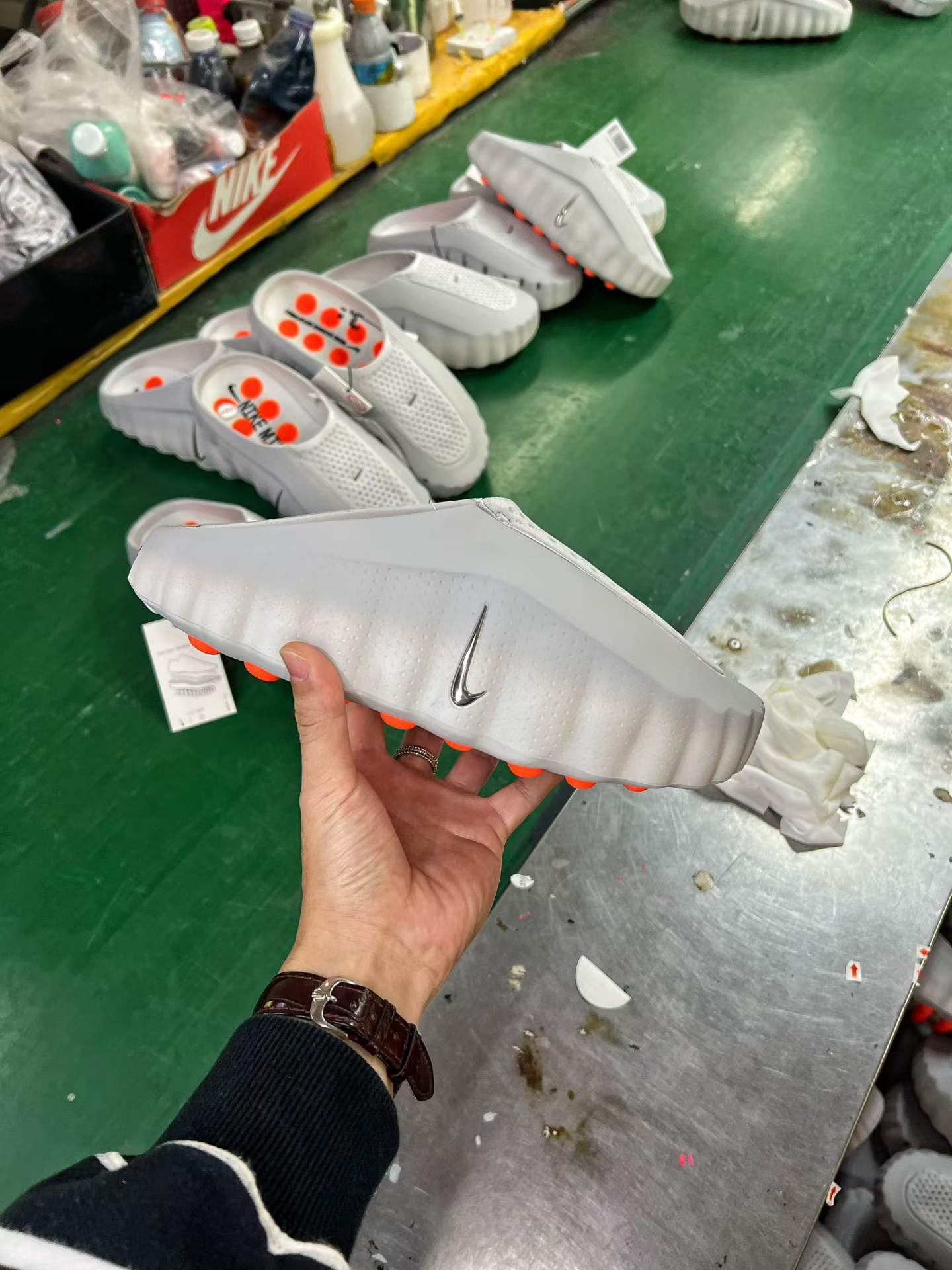 Nike Mind 001
