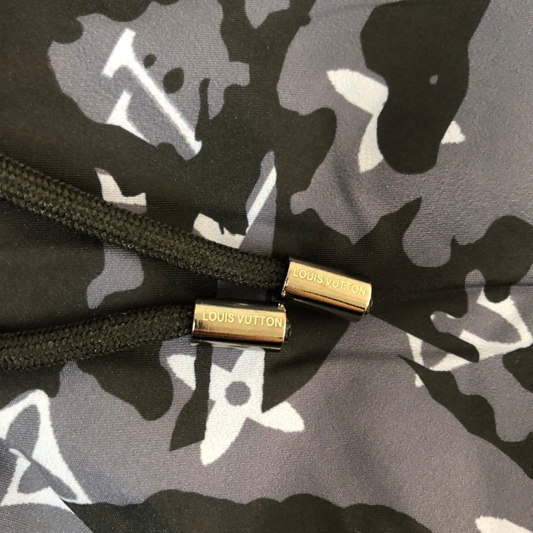 LV Small Pattern Shorts
