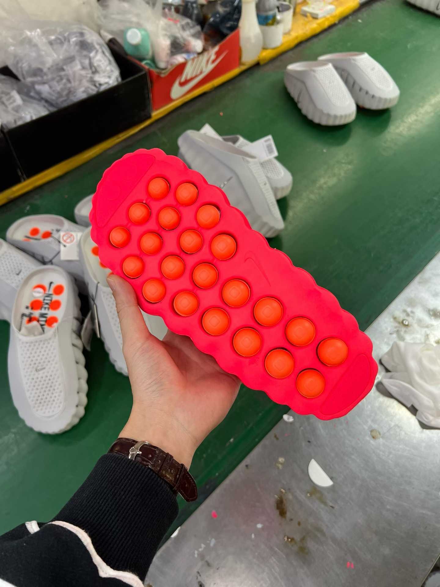 Nike Mind 001