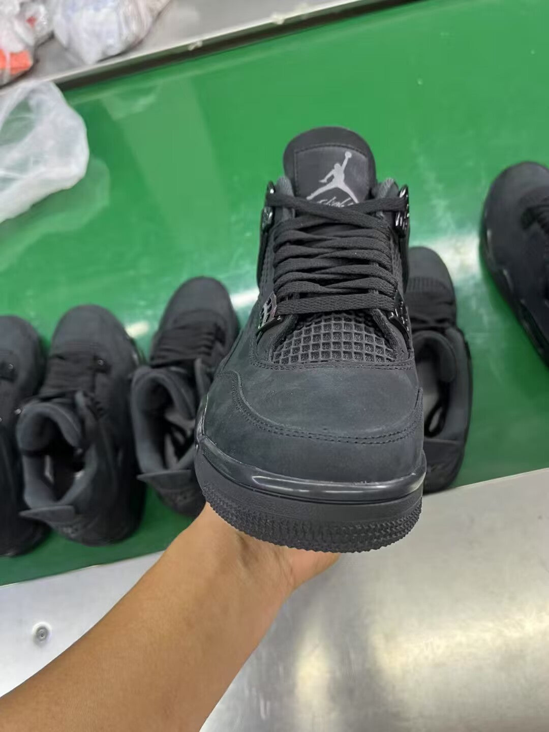 Retro Jordan 4