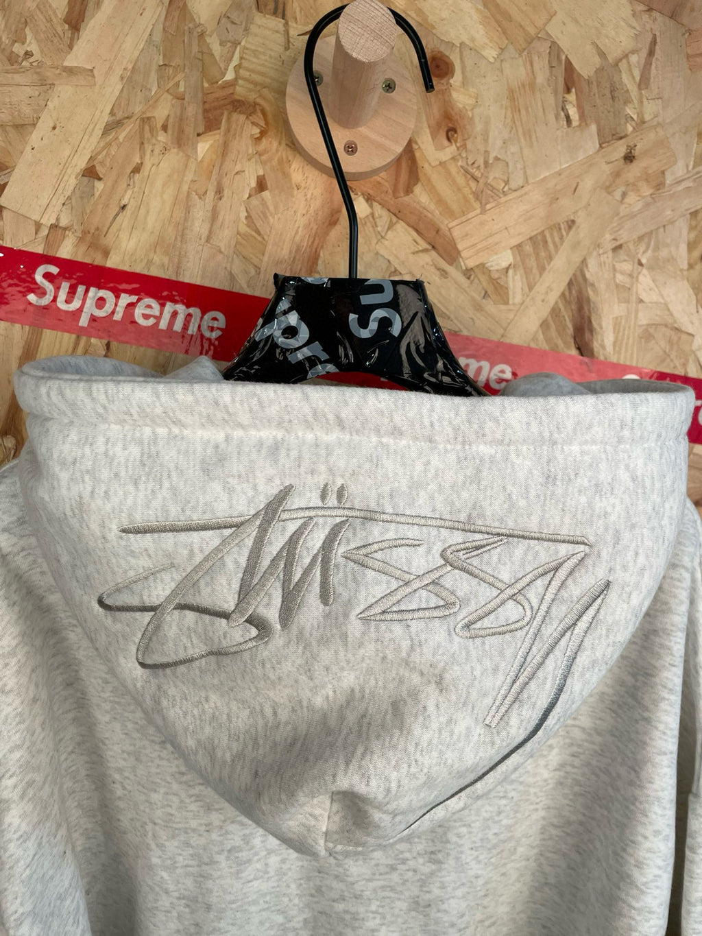 Stussy Hoodie Logo