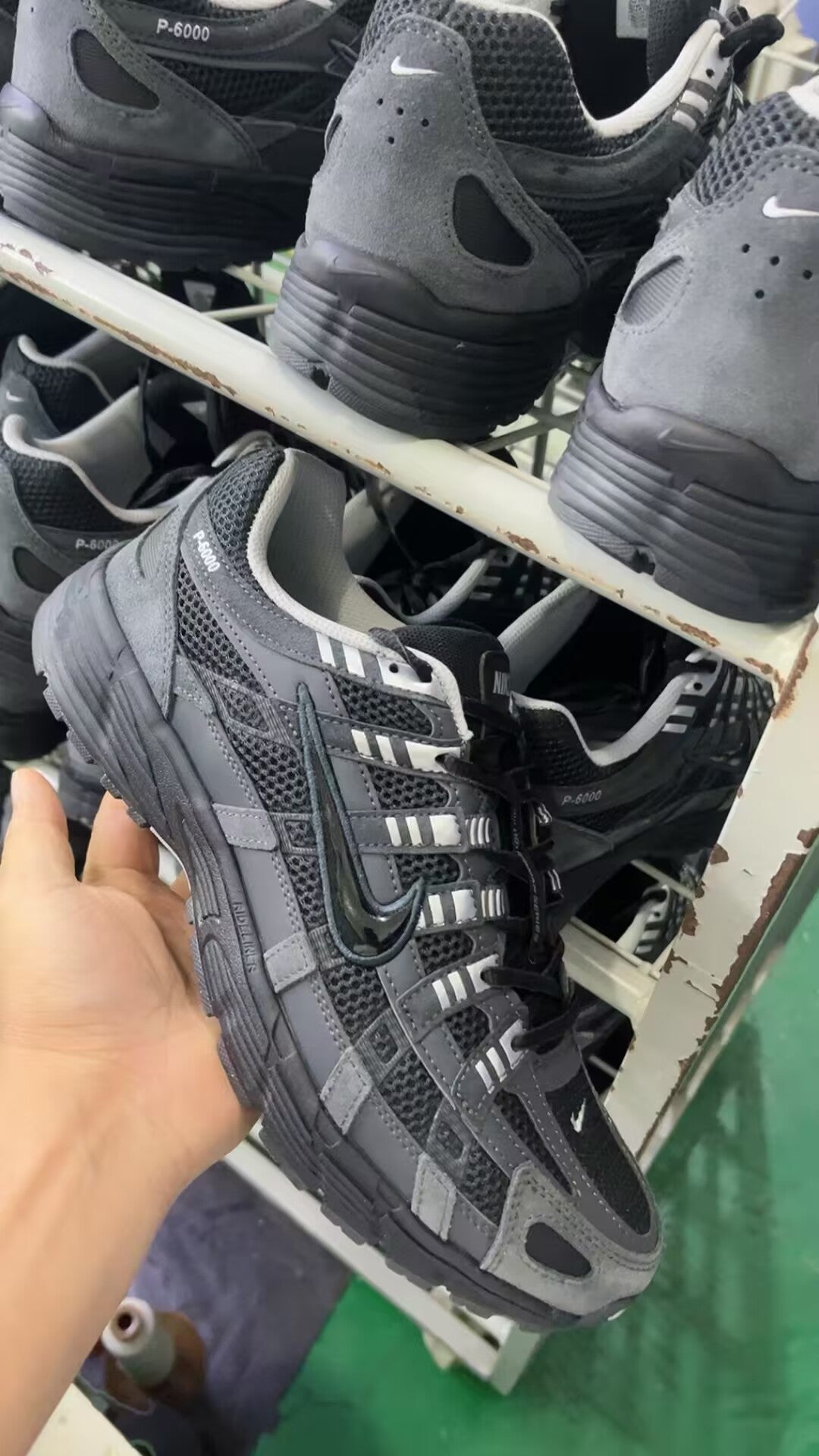 Nike P6000