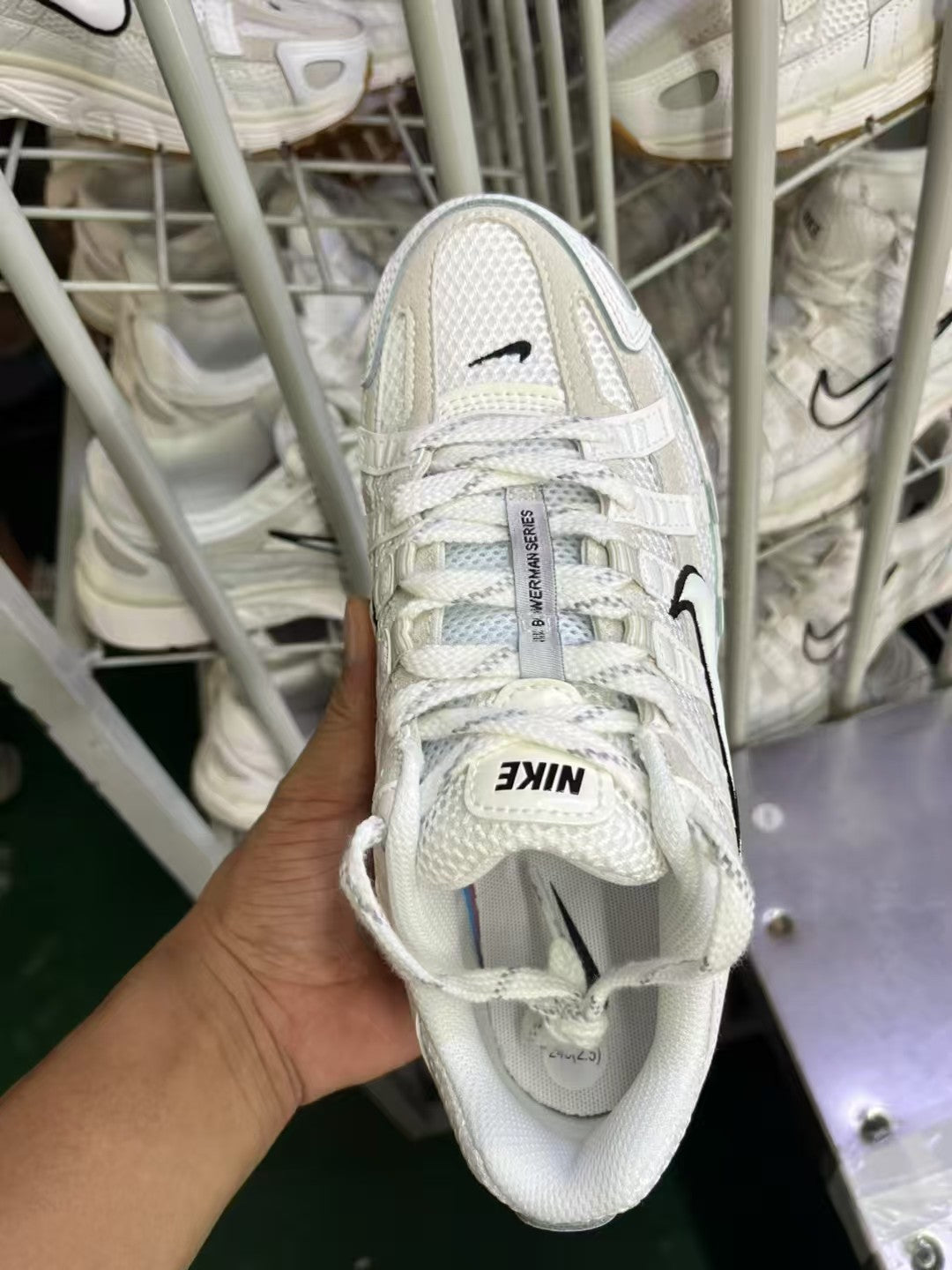 Nike P6000