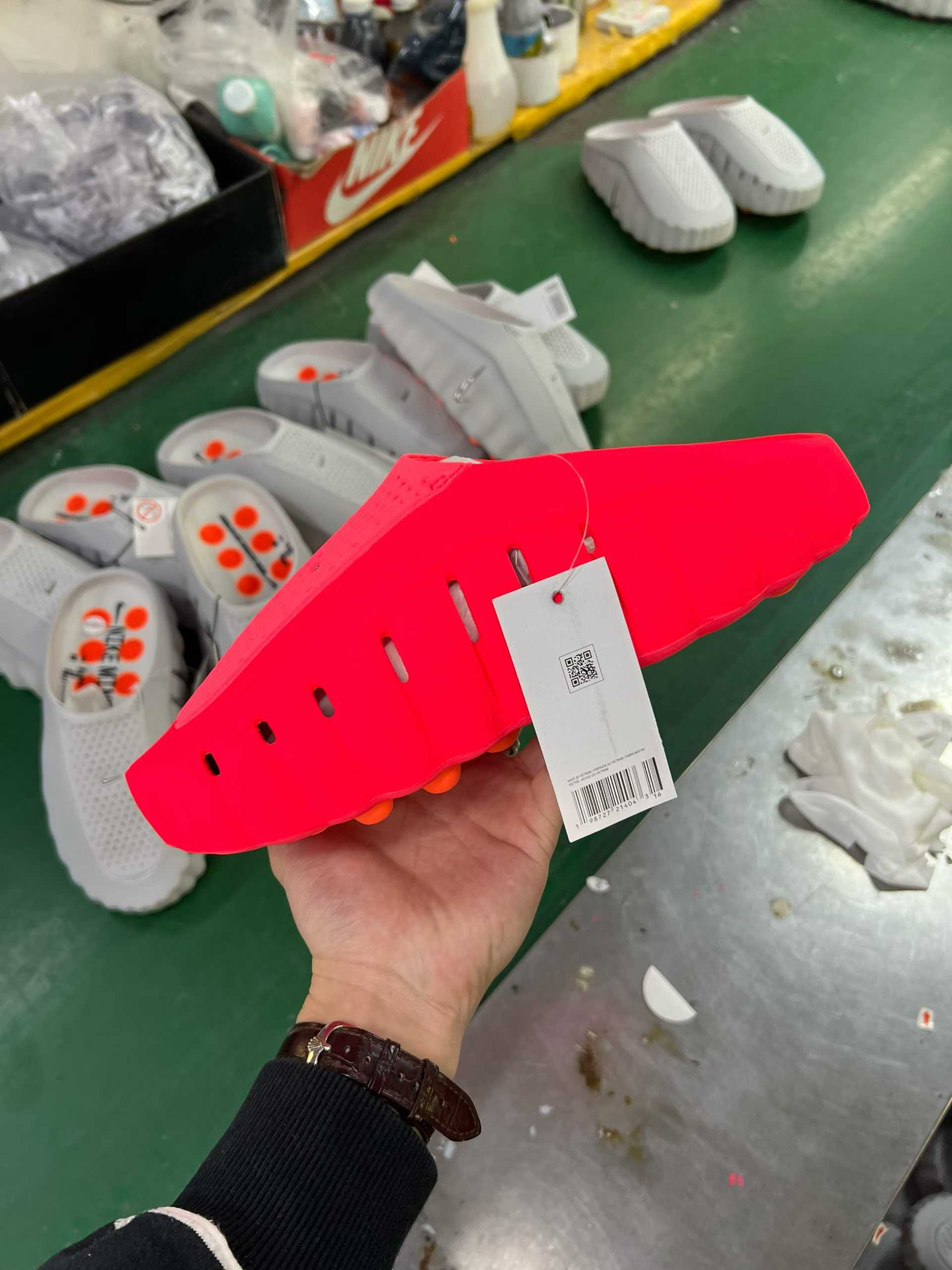 Nike Mind 001