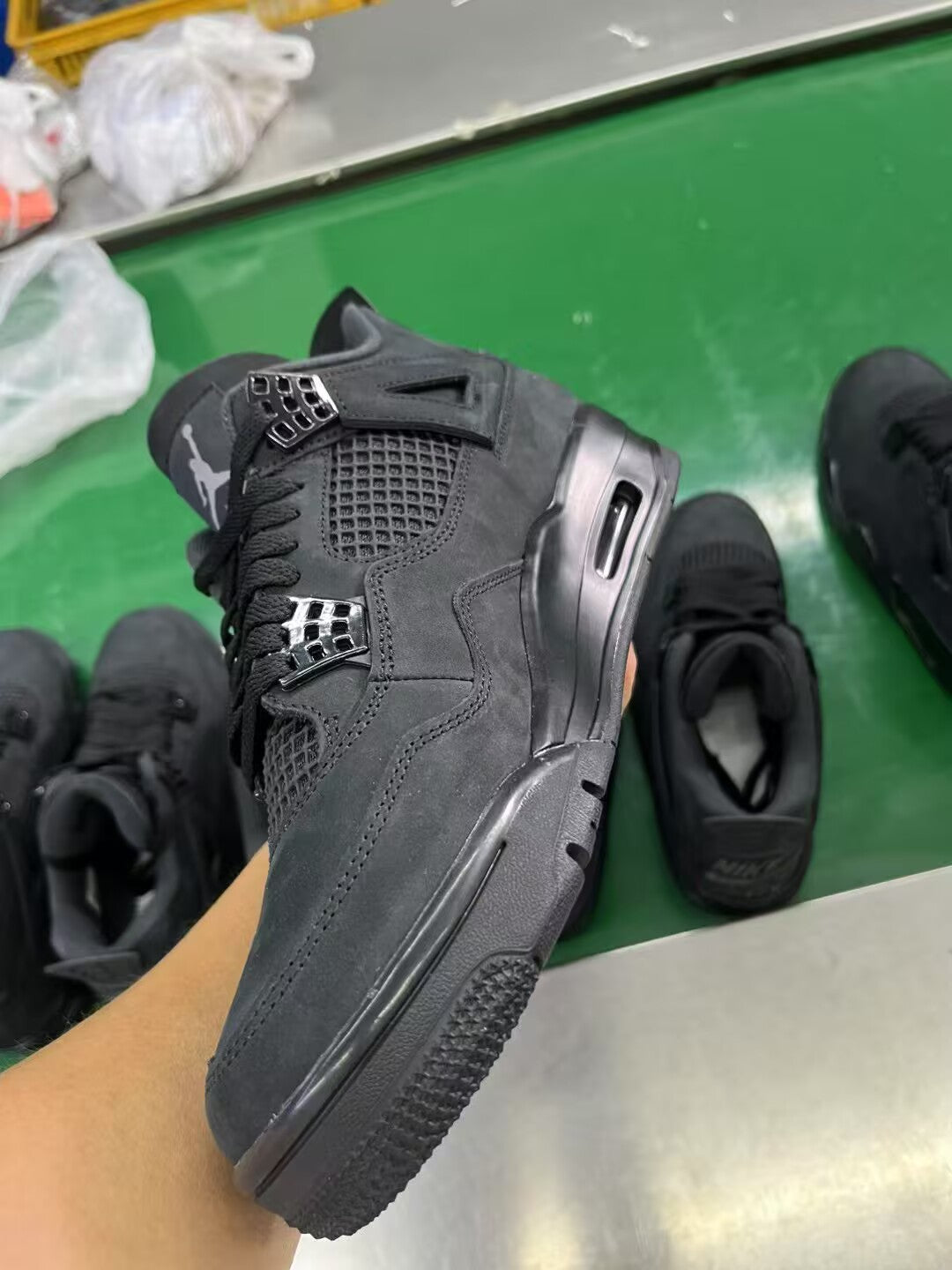 Retro Jordan 4