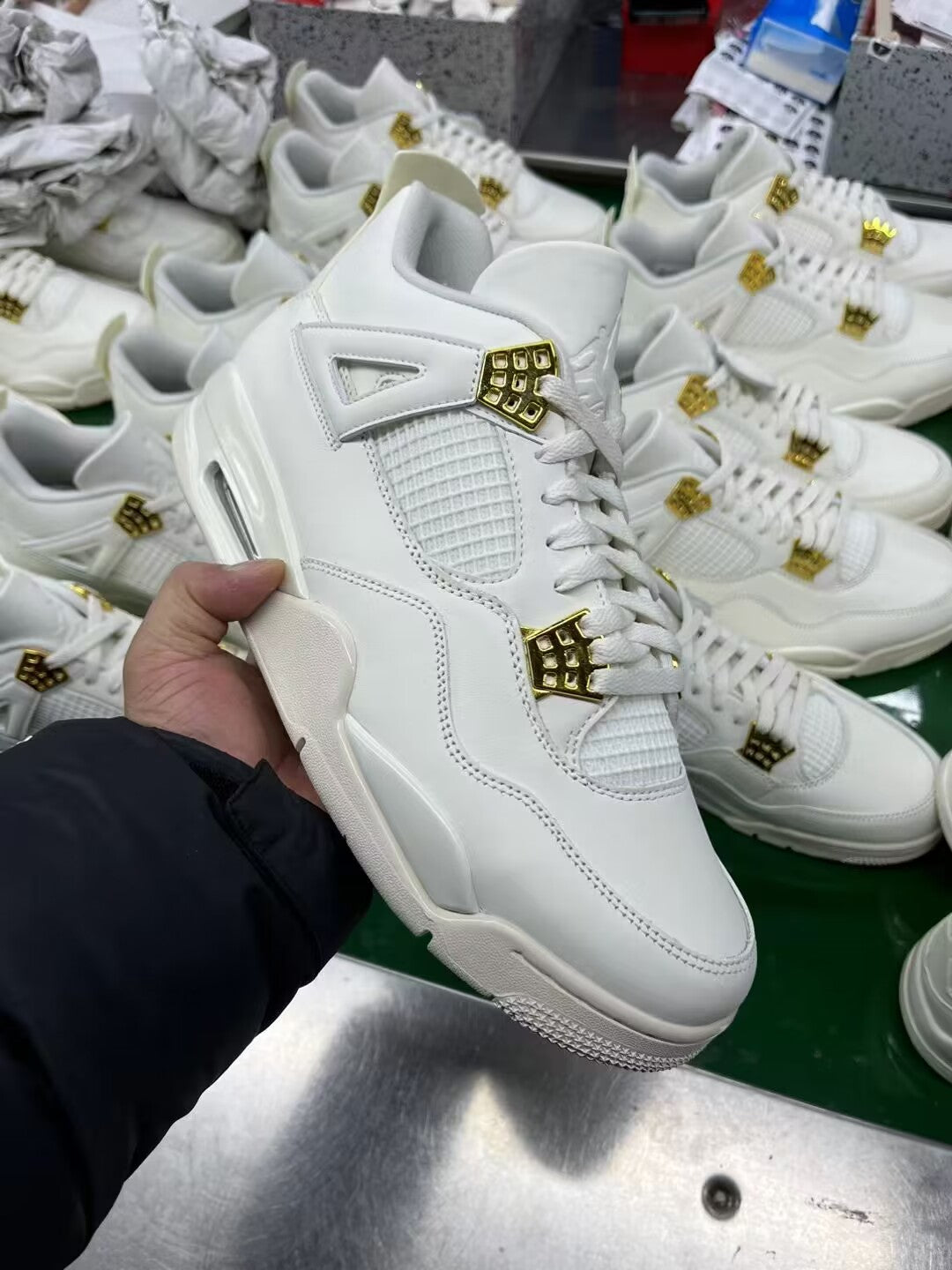 Retro Jordan 4