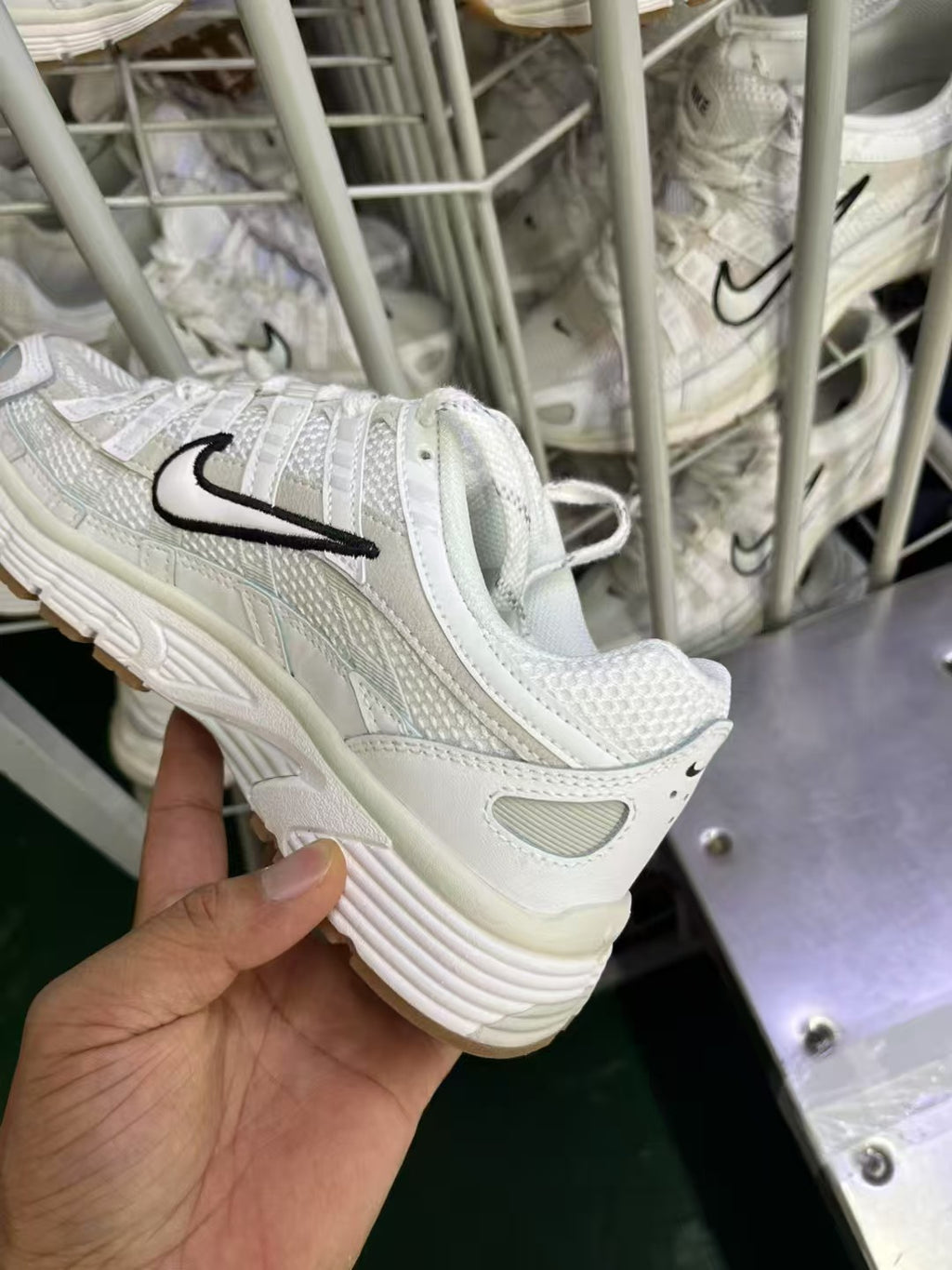 Nike P6000